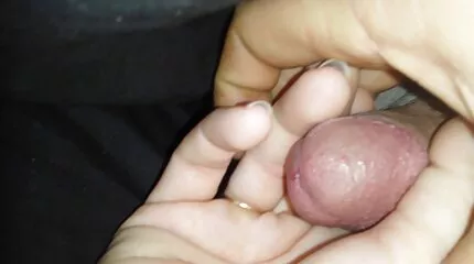 Man stuffed lange seksfilm volwassen vrouw in kut en geneukt zoet