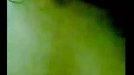 Slanke Milf pronkte gratis sex filmpjes kijken met de charmes van een interraciale gang bang