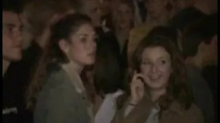 Twee se donne vrouwen gratis sex filmpjes in latex geven hun lover Kont banen