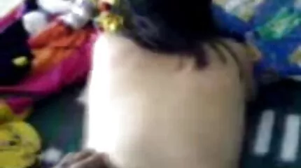 Roodharige milf spread een bescheiden kim holland gratis sex films guy voor een mooi blowjob